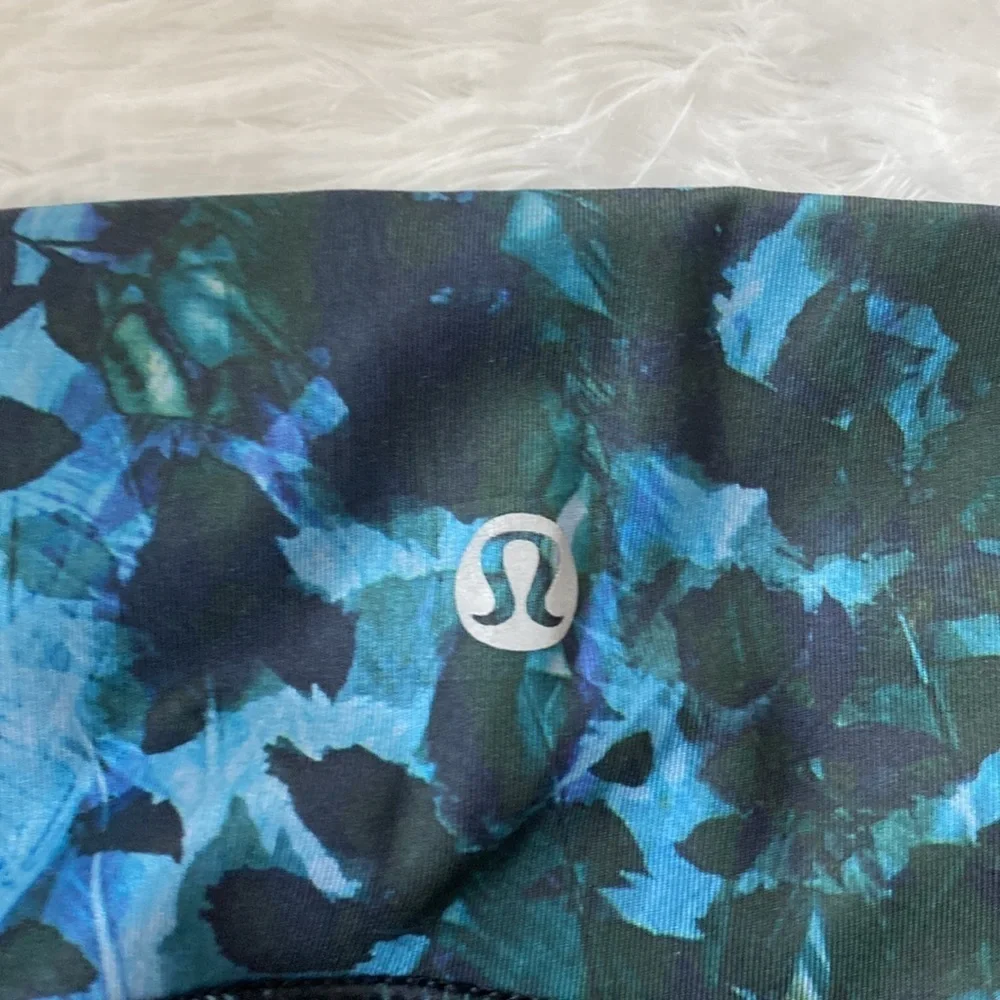 Lululemon crop leggings